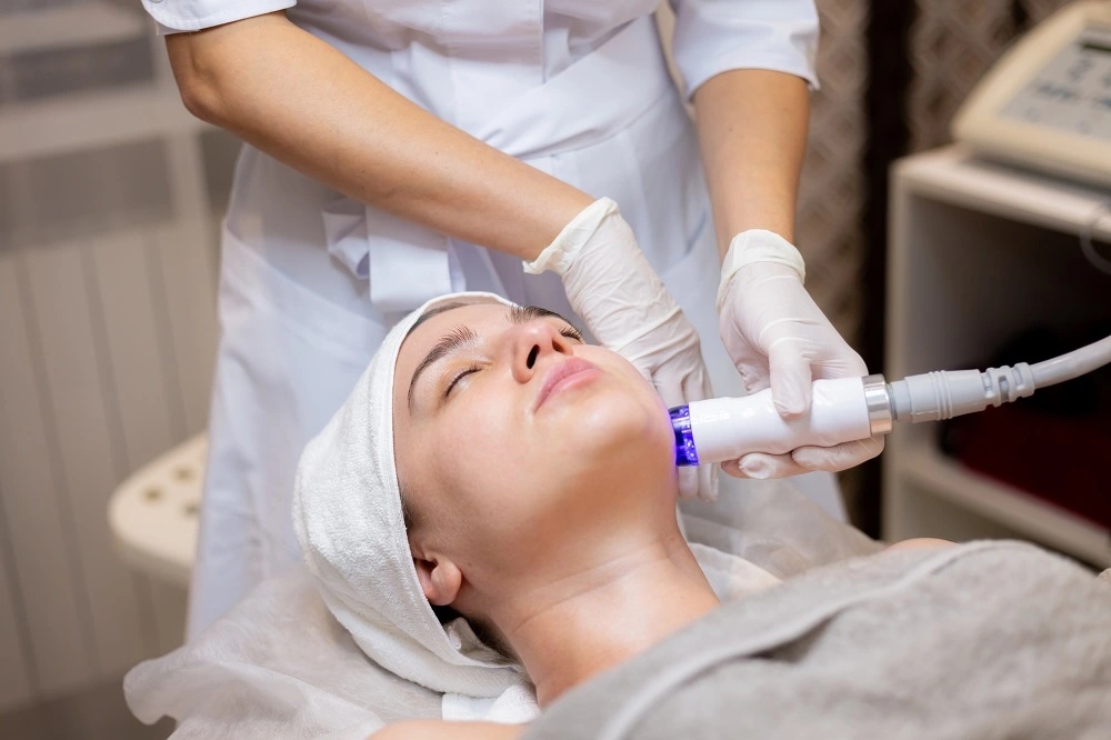 Facial Treatment in dubai, Hydra facial in dubai